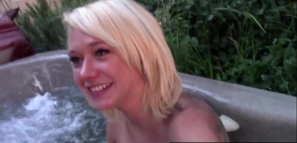  RealGfsExposed – Young Girl Sucks In The Hot Tub